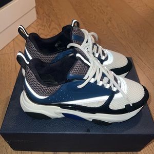 COPY - DIOR B22 EXCELLENT CONDITION SIZE 42/ US MEN 8.5